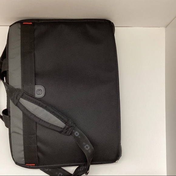 Wenger Legacy notebook carrying case Black and Gray Laptop Bag new no tags - Picture 5 of 8